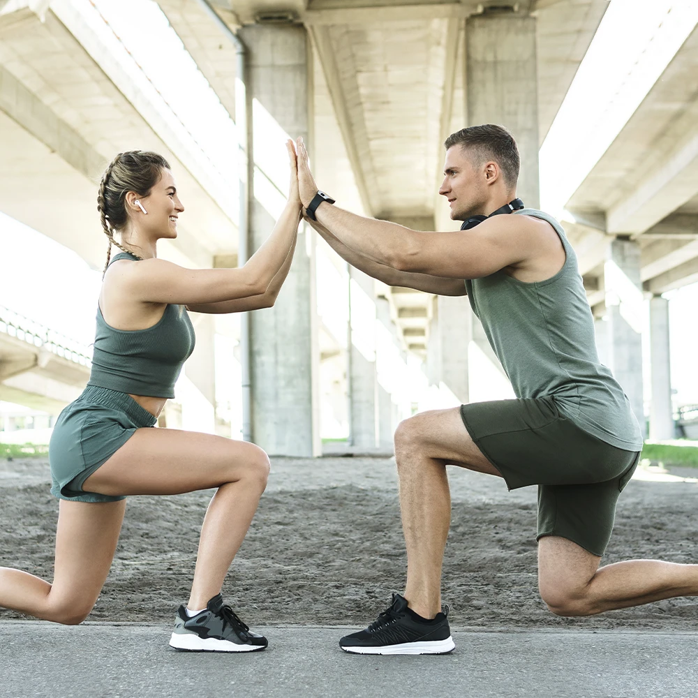 10 tab4 lifestyle coupleworkout 7xpu2koy Tab undefined